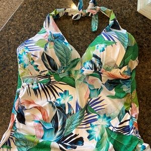La Blanca Swim Halter Top